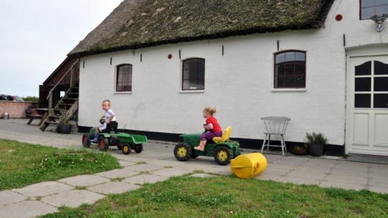 Kristiansminde Farm Holiday Tistrup エクステリア 写真