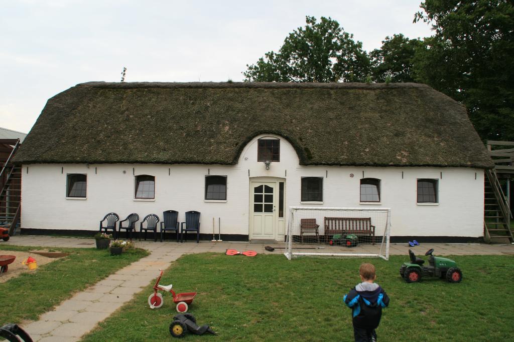 Kristiansminde Farm Holiday Tistrup エクステリア 写真